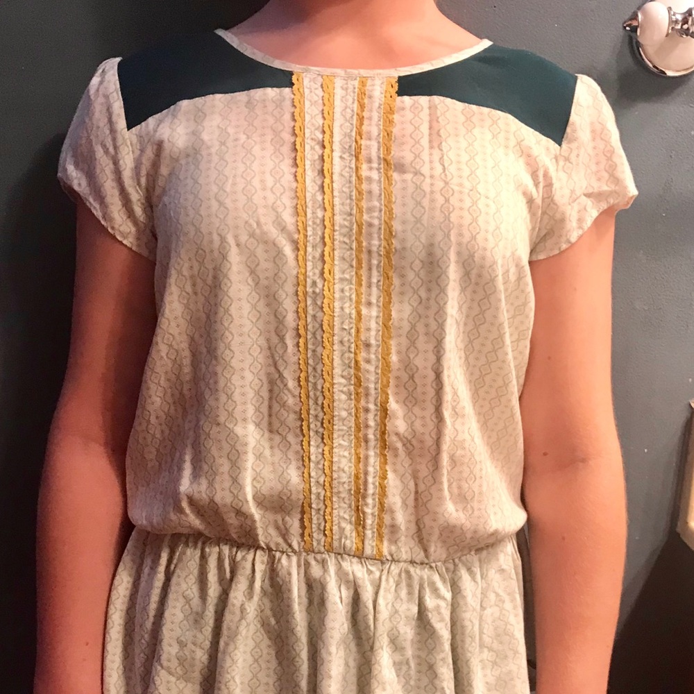 MJ Tween 435 size 12 top. EUC!!!